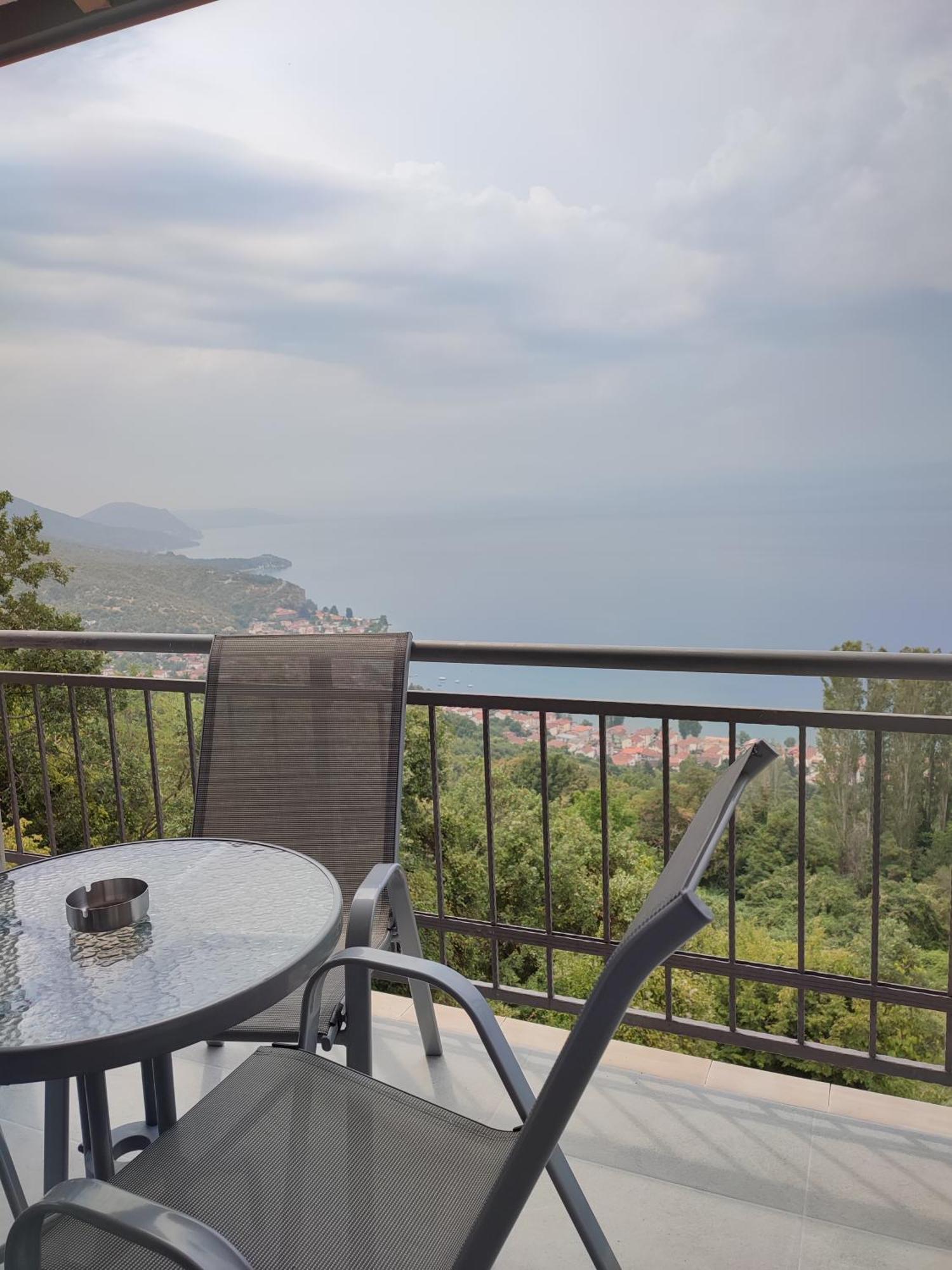 Guest House Nakjoski Elshani Exterior photo