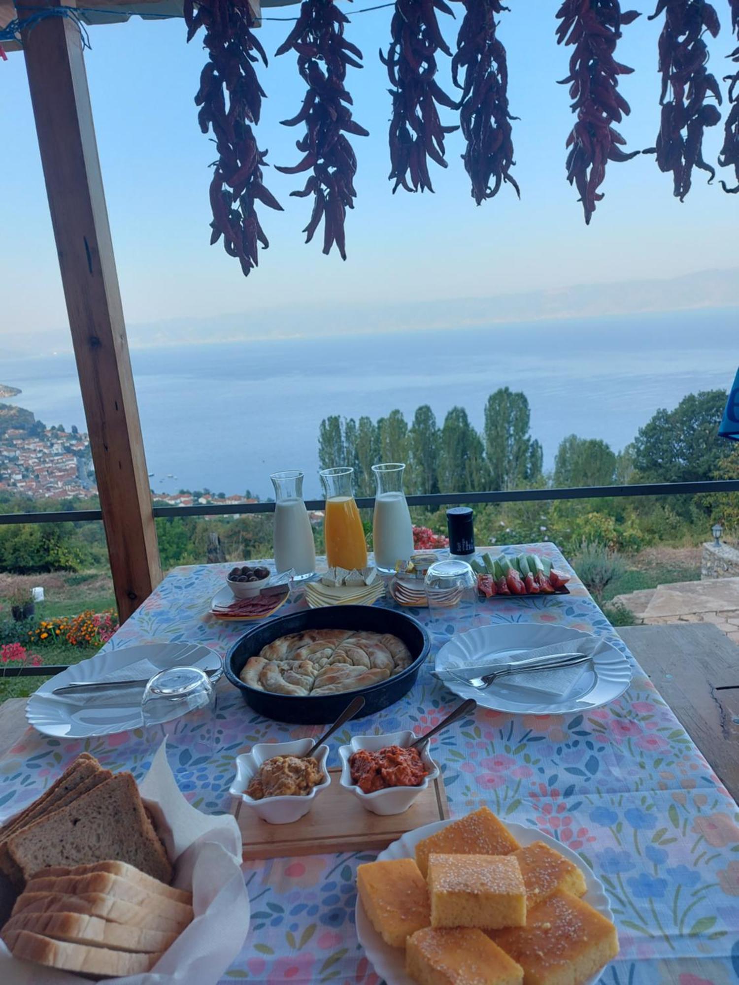 Guest House Nakjoski Elshani Exterior photo